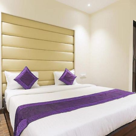 Fabexpress Golden Tulipz Hotel Mumbai Exterior photo