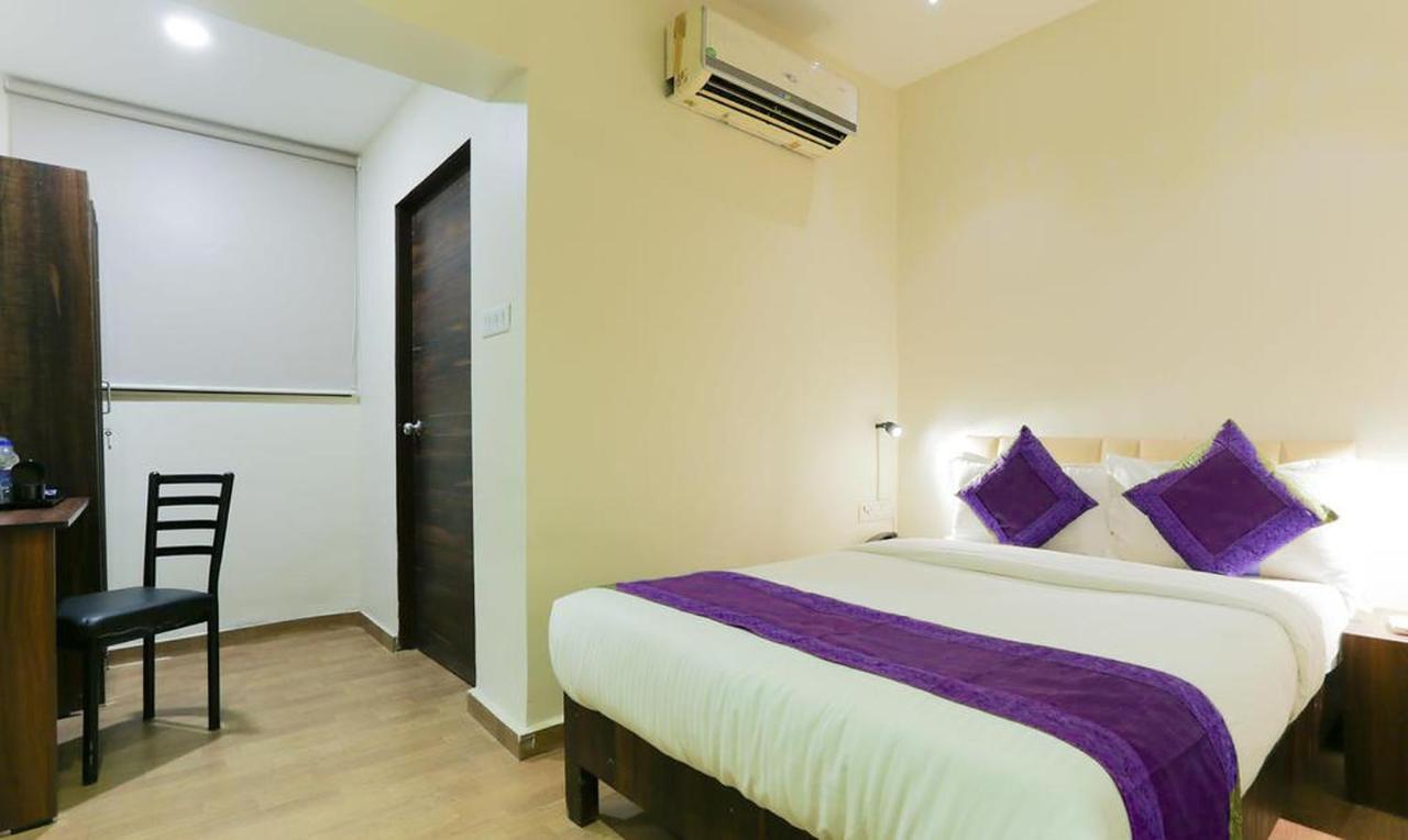 Fabexpress Golden Tulipz Hotel Mumbai Exterior photo