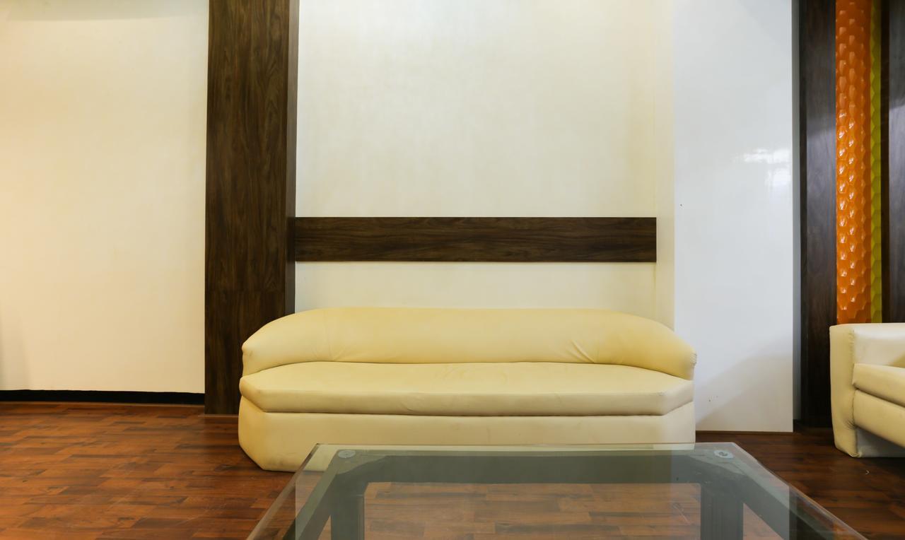 Fabexpress Golden Tulipz Hotel Mumbai Exterior photo